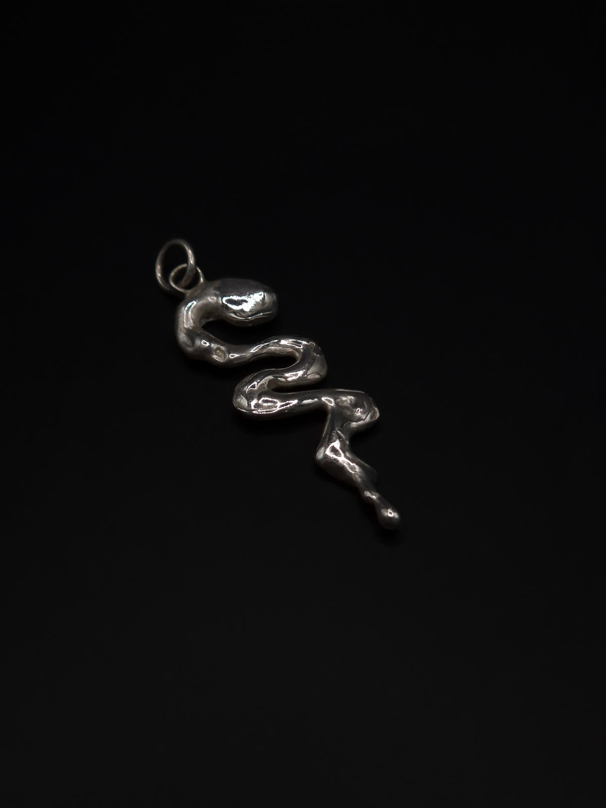 Pendentif serpentin