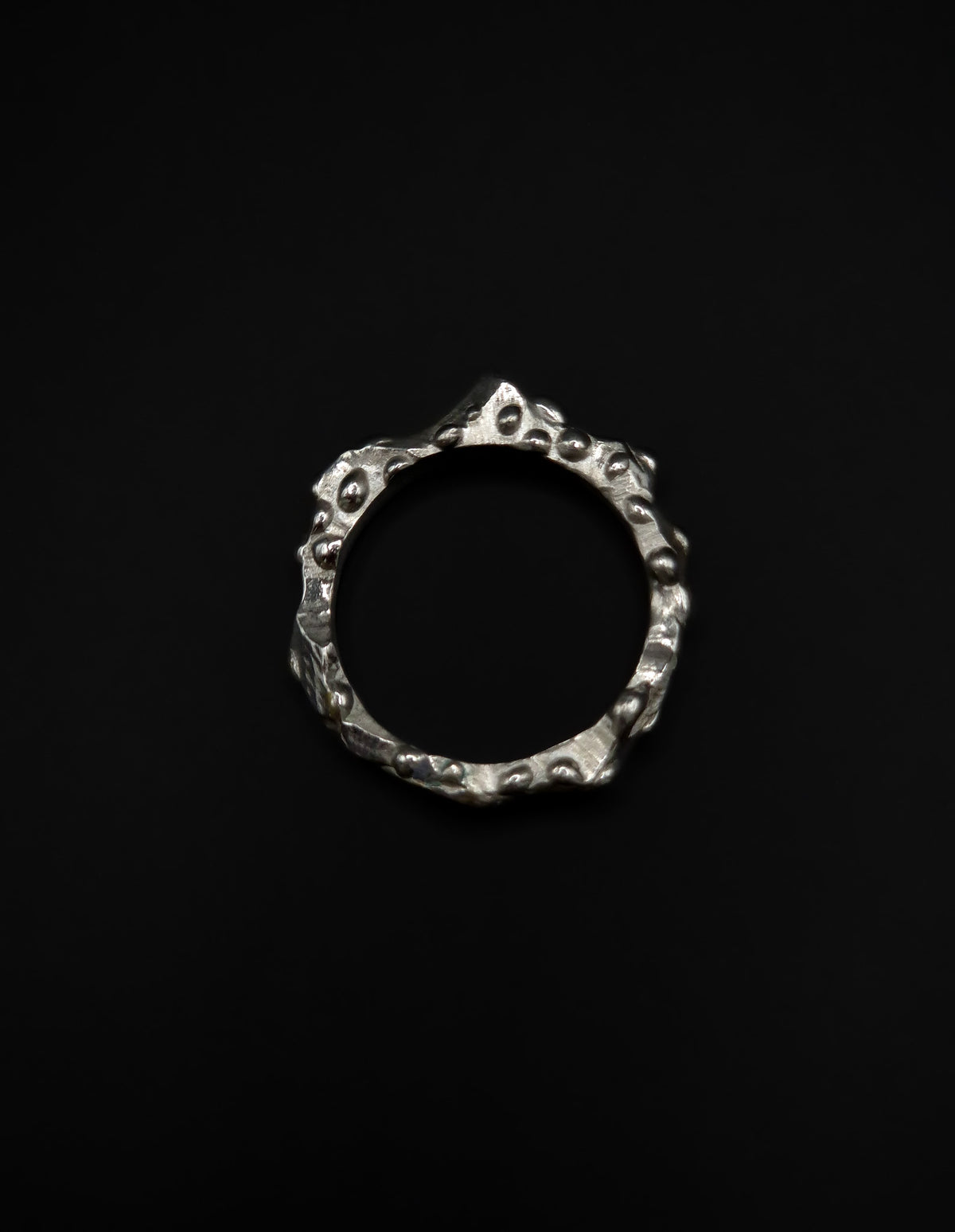 Bague cratère