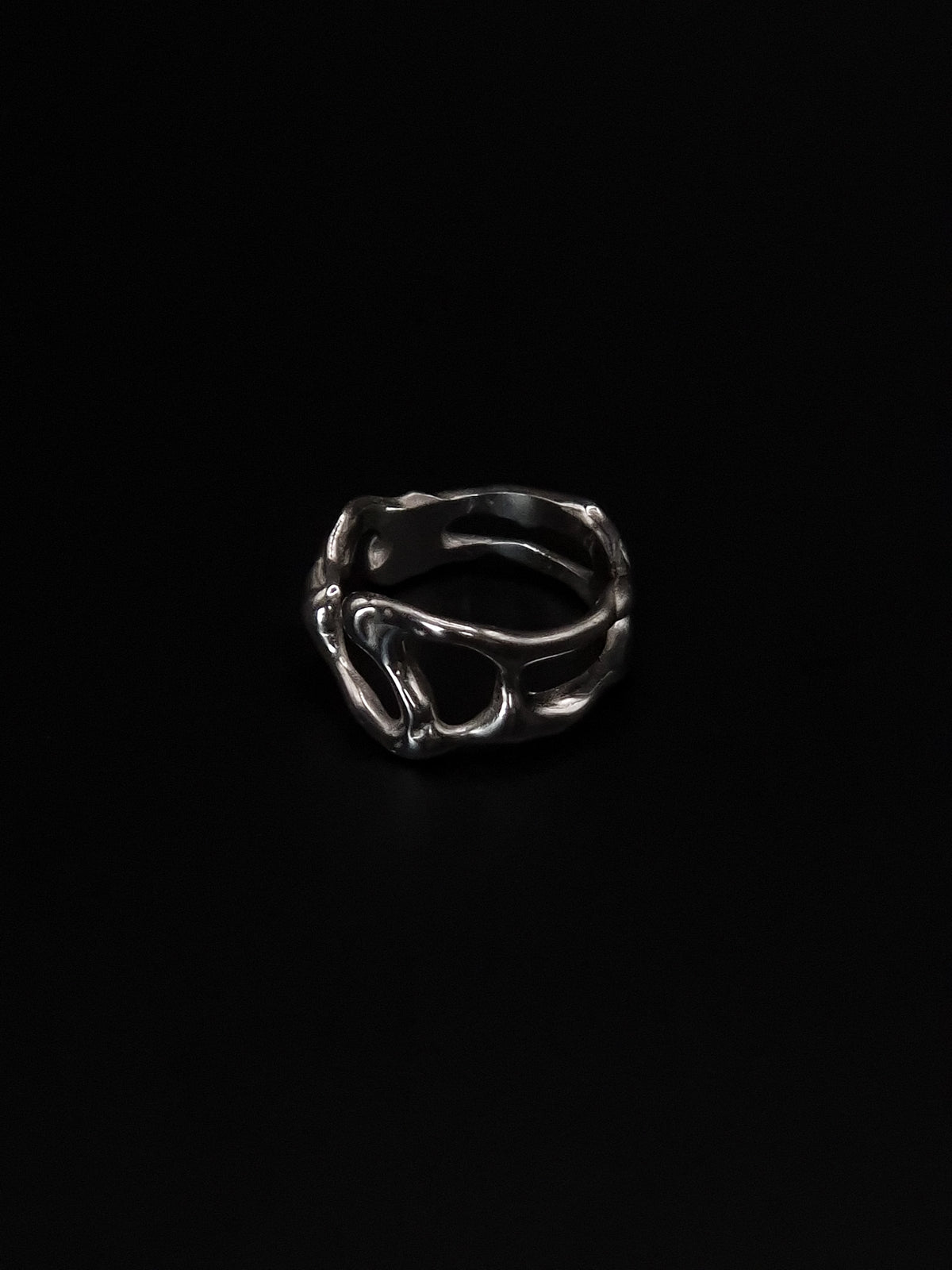 Bague enlacée