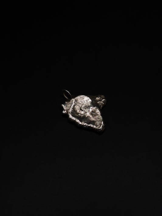 Pendentif éclat sauvage